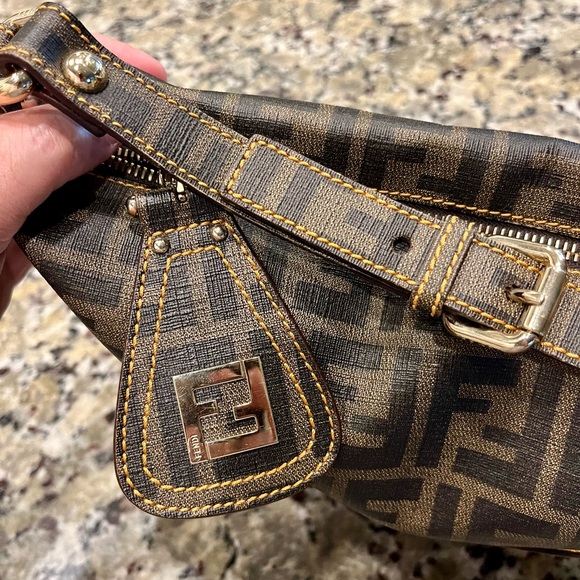 💯Authentic Fendi Zucchino and Zucca combination canvas leather handbag - Picture 5 of 16